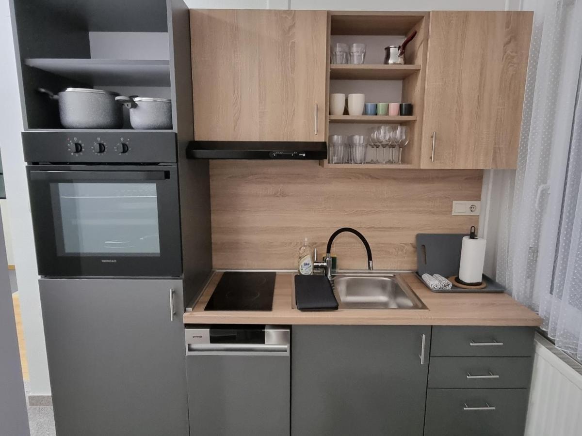 Kfn Concept One Apartment Загреб Екстериор снимка